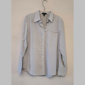 Ralph Lauren , gently worn,sophisticated cotton button down  large